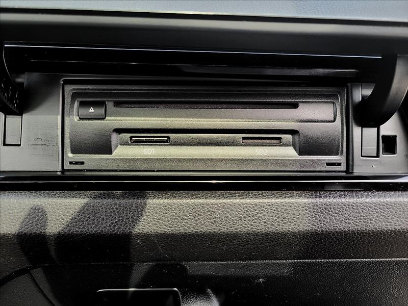 Volkswagen Touran 1,5 Již není k dispozici - fotka 37 z 50