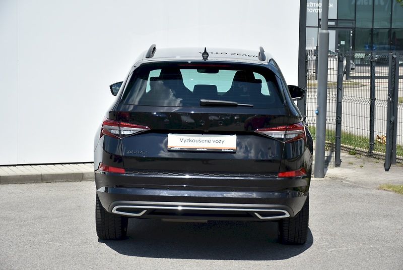 Škoda Kodiaq (2024) Sportline Plus 2.0 TDI 147kW 4 - fotka 8 z 35