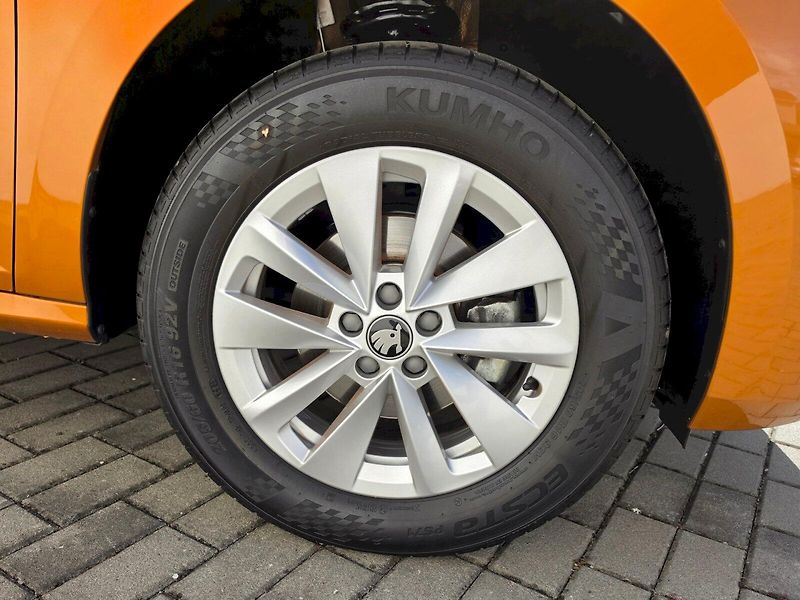 Škoda Kamiq (2025) 1,0TSI 85KW SELECTION - fotka 27 z 30