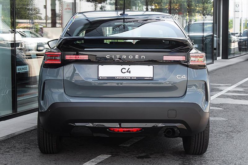 Citroën C4 (2026) 1,2 YOU Hybrid 110k Automat - fotka 6 z 17