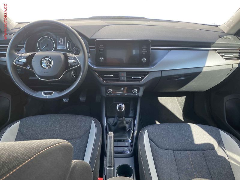 Škoda Kamiq (2022) 1.0 TGi, Style, LED - fotka 8 z 17