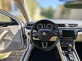 Škoda Superb (2015) - náhled 10