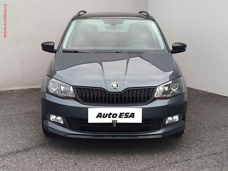 Škoda Fabia (2018) 1.0 TSi, Monte Carlo, panor - fotka 2 z 19