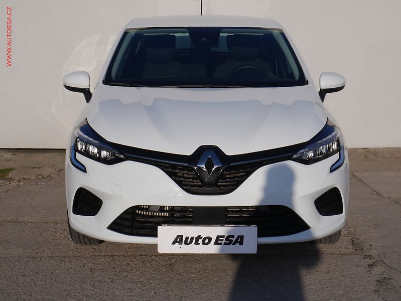 Renault Clio (2022) 1.0 TCe, 2.maj,ČR - fotka 2 z 17