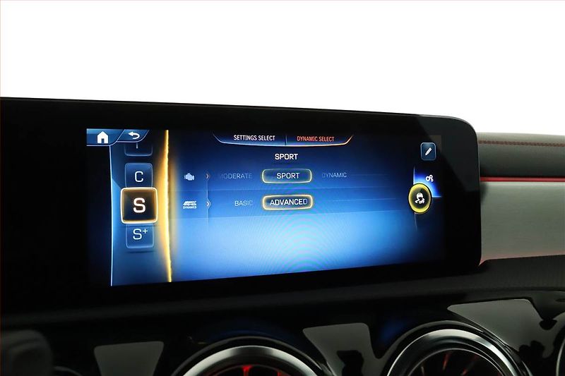 Mercedes-Benz CLA (2025) 35 AMG, 35 AMG, KEYLESS - fotka 16 z 19