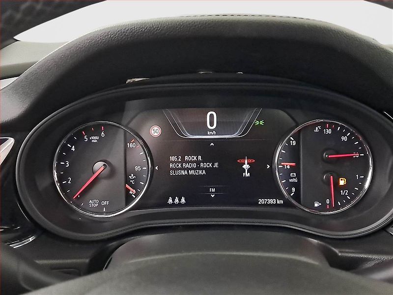 Opel Insignia (2018) OPC Line 2.0 CDTI, 4X4 - fotka 11 z 18