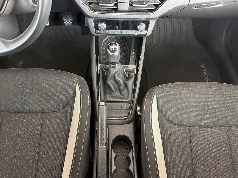 Škoda Scala (2020) Style 1.0 TSI / 85 kW M6 - fotka 16 z 25