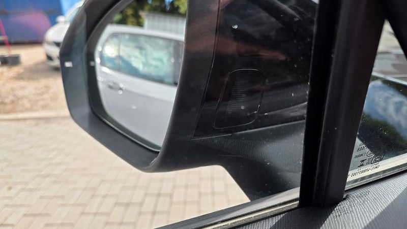 Škoda Kodiaq (2024) 2.0 TDI 142kW DSG 4x4 Exclusiv - fotka 8 z 50