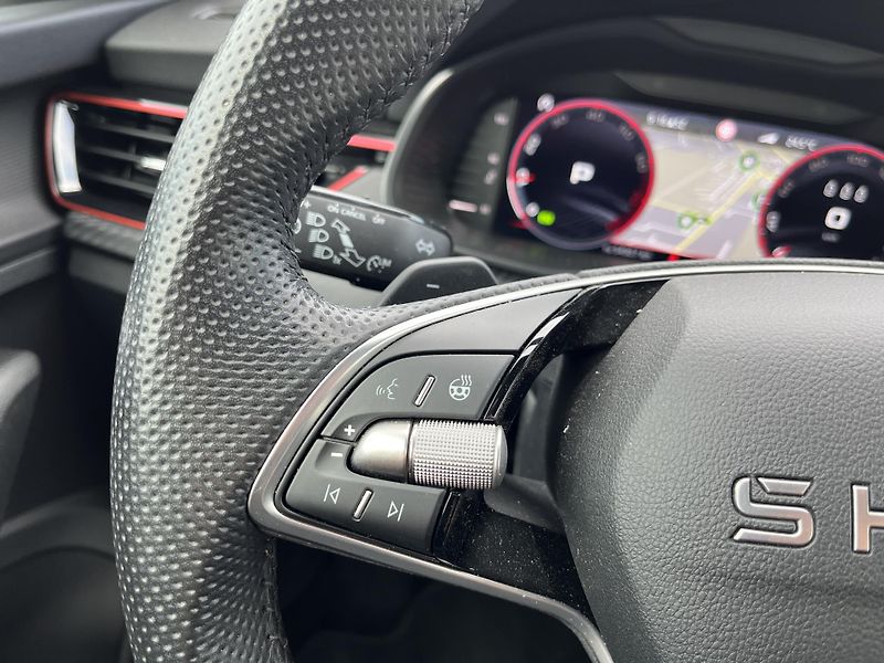 Škoda Scala MC1.0TSi DSG 85kW - fotka 15 z 22