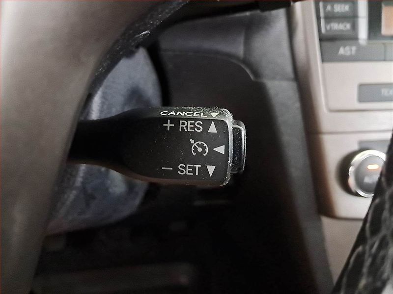 Toyota Avensis (2011) 1.8 Valvematic, Tempomat - fotka 13 z 16