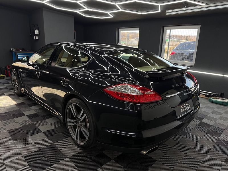 Porsche Panamera (2012) Porsche Panamera 3.0 Diesel Ti - fotka 6 z 31