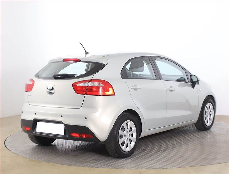 Kia Rio (2012) 1.25 CVVT, Serv.kniha - fotka 5 z 14