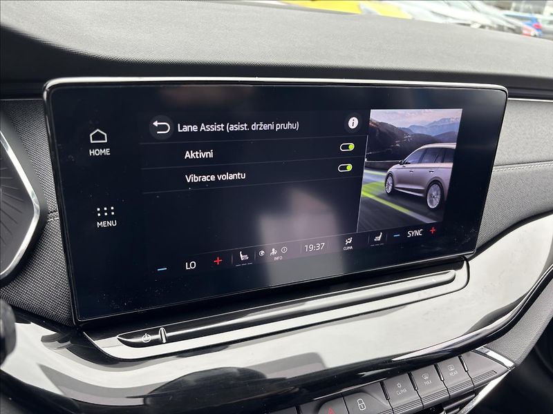 Škoda Octavia 2,0 TDI 110kW Style Aut - fotka 35 z 39