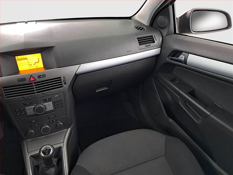 Opel Astra (2006) 1.6 16V, Tažné, jezdí výborně - fotka 8 z 17