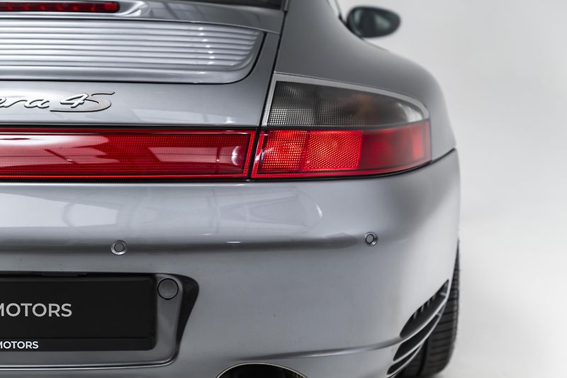 Porsche 911 996.2 Carrera 4S*CZ*Servis*TOP - fotka 30 z 43