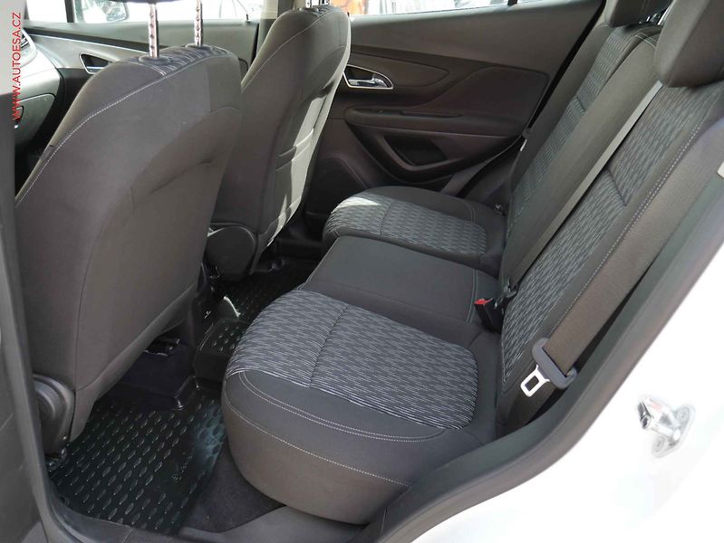 Opel Mokka (2015) 1.6 CDTi 4x4, AC, tempo - fotka 10 z 20
