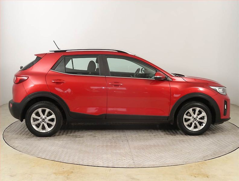 Kia Stonic (2018) Exclusive 1.25 CVVT, Tempomat - fotka 6 z 19