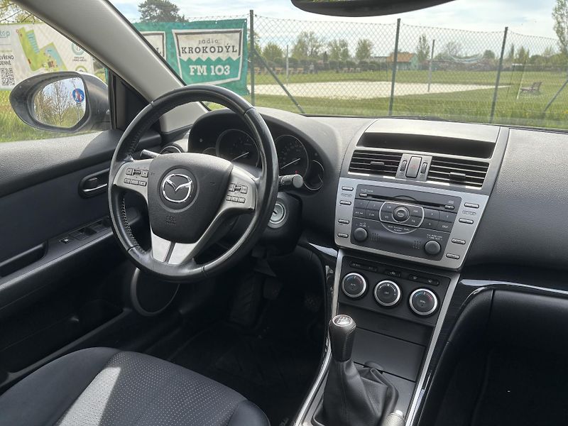 Mazda 6 1.8 Elegance - fotka 22 z 28