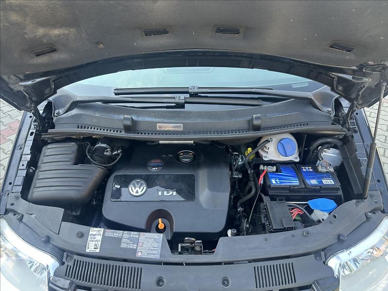 Volkswagen Sharan 1,9 TDI NOVÉ ROZVODY 7.MÍST - fotka 11 z 28