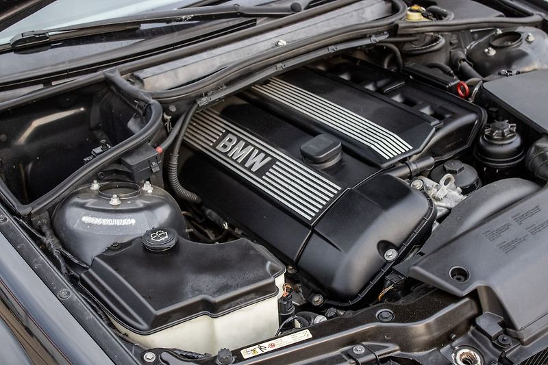 BMW Řada 3 Automat • 170 kW / 231 k - fotka 28 z 29