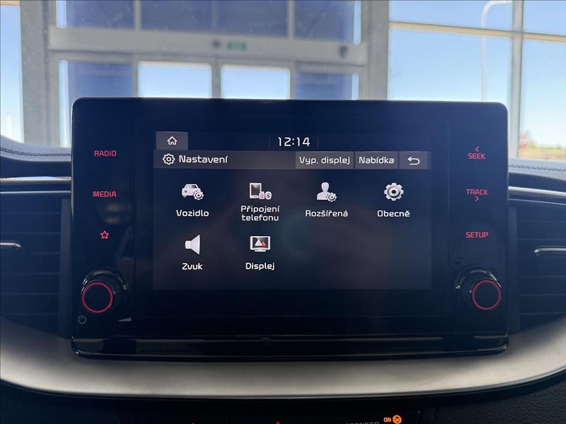 Kia Ceed 1,0   73kW,GTline, - fotka 12 z 25