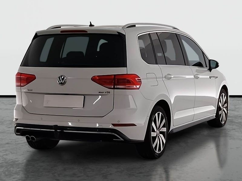 Volkswagen Touran (2017) R-Line 2.0 TDI, Automat - fotka 5 z 24