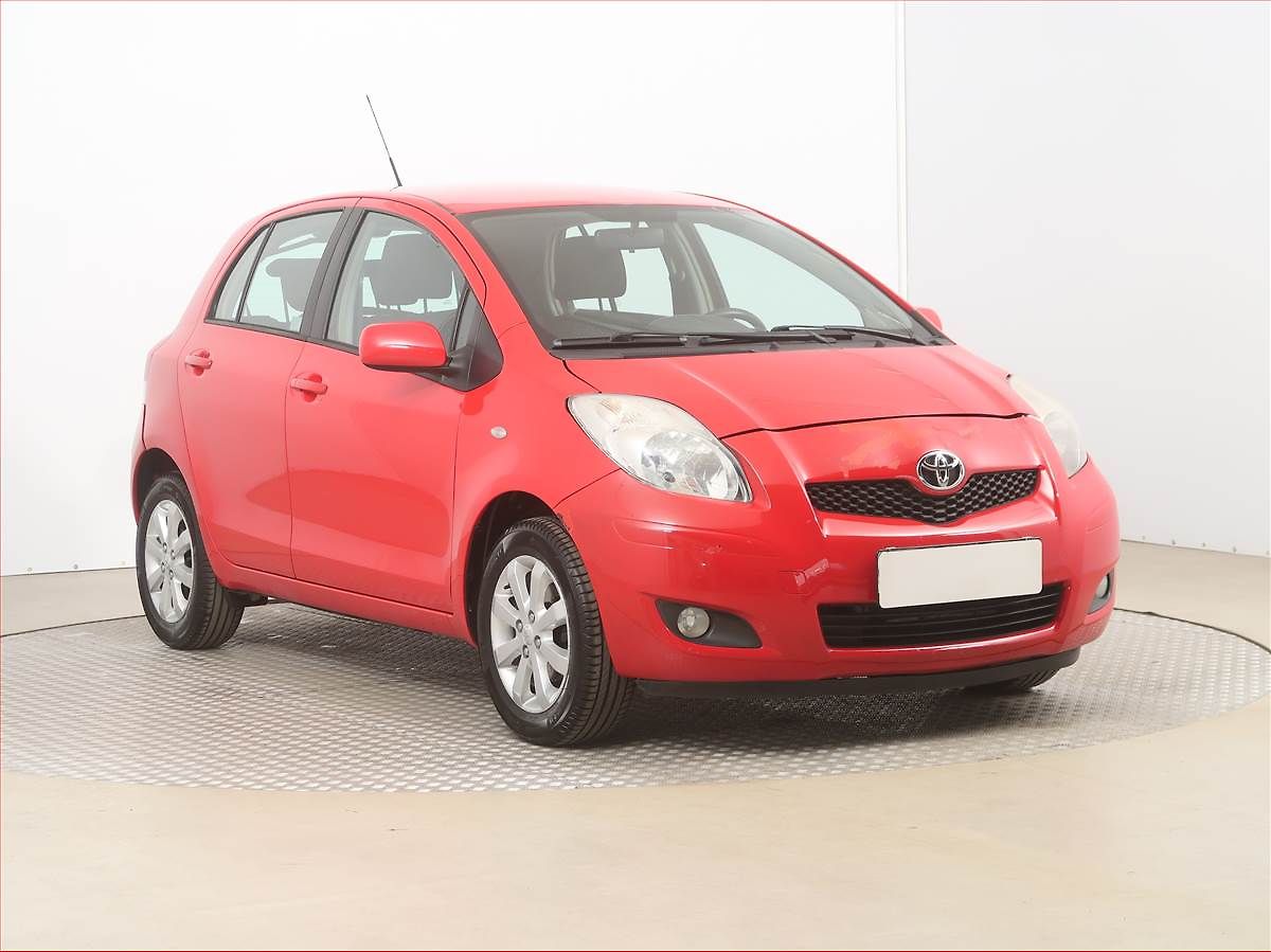 Toyota Yaris 1.0 VVT-i, udržované