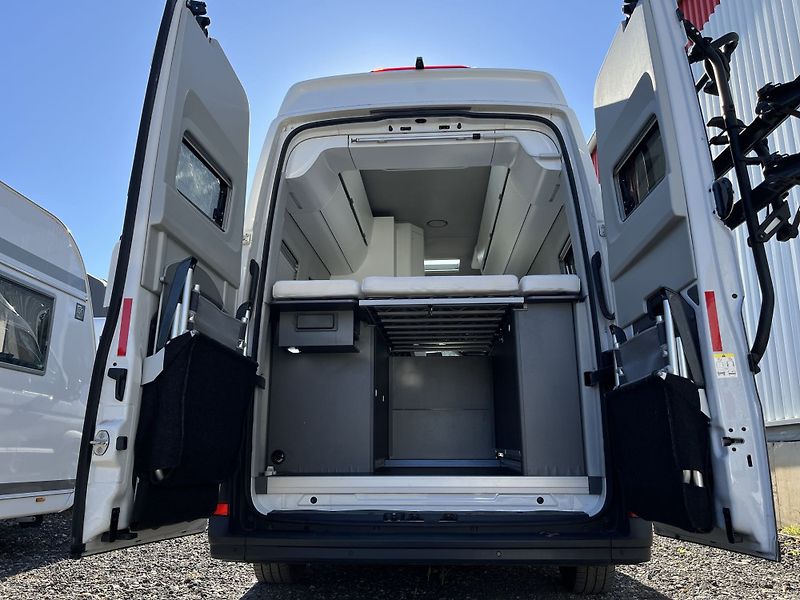 Volkswagen (2021) Grand California 680 - fotka 20 z 22
