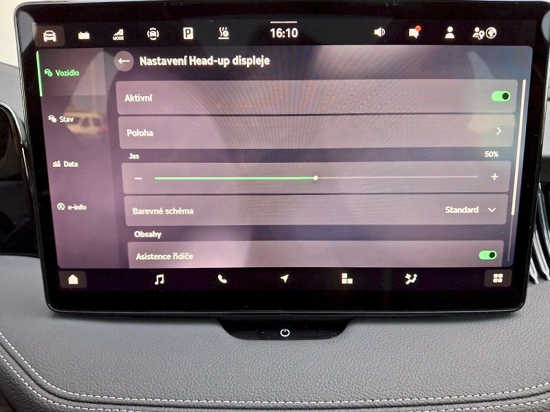 Škoda Superb (2025) Combi iV L&K DSG 1,5TSi 150kW - fotka 18 z 35