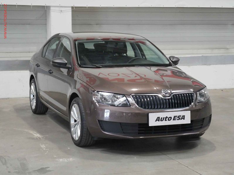 Škoda Octavia (2016) 1.2 TSi, 2.maj,ČR, AC - fotografie inzerátu