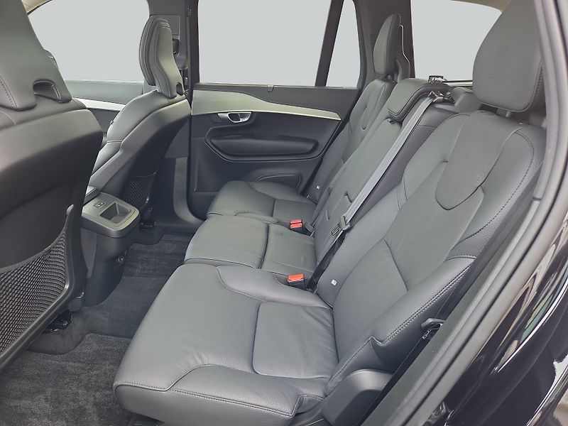 Volvo XC90 B5 Diesel AWD Plus Bright - fotka 10 z 18