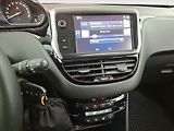 Peugeot 2008 (2016) 1.2 PureTech, Tempomat - náhled 12