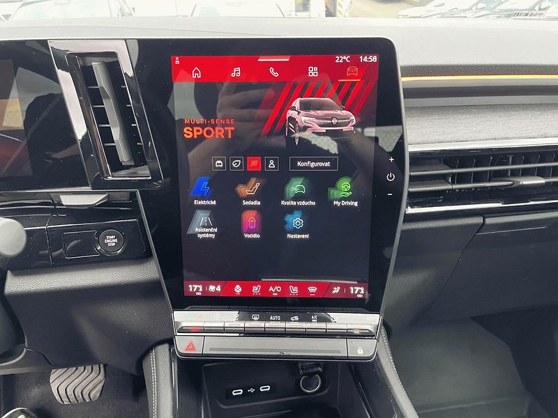 Renault Austral (2024) E-Tech full hybrid 200 techno - fotka 23 z 39