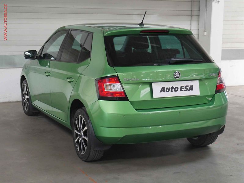 Škoda Fabia (2014) 1.2 TSi, ČR, Style - fotka 4 z 21