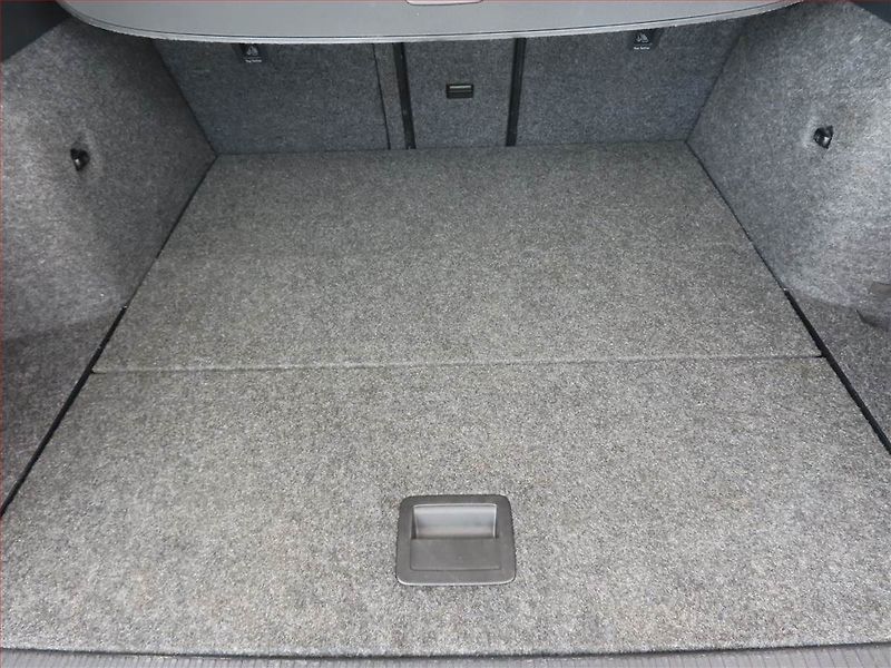 Škoda Octavia (2014) Elegance 1.6 TDI, 4X4 - fotka 13 z 14