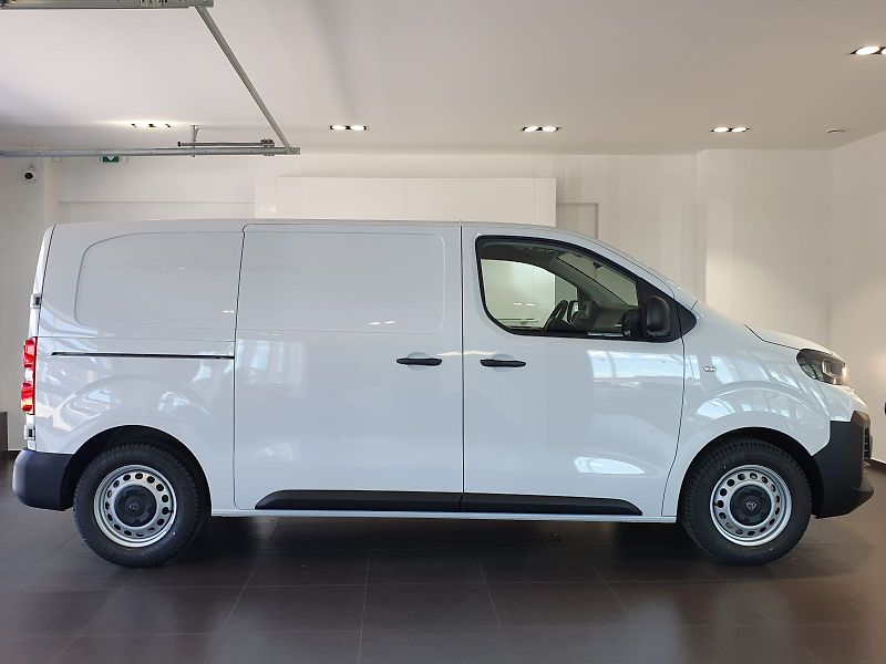 Peugeot Expert (2026) FG L2 2.2 BHDi 150 MAN6 - fotka 7 z 14