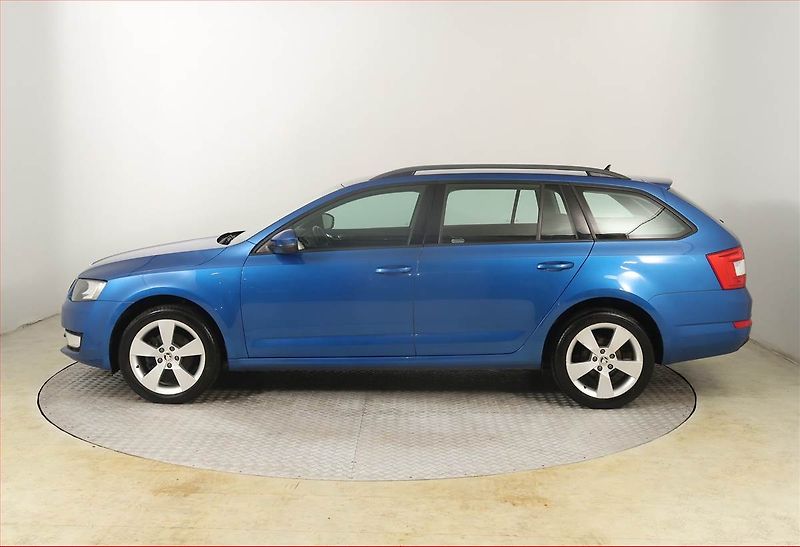 Škoda Octavia (2016) Ambition Plus 1.4 TSI, ČR - fotka 3 z 21