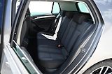 Volkswagen Golf 1.2TSI 81KW BMT rezervace - náhled 31