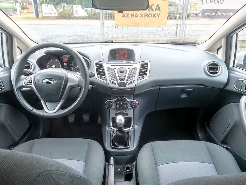 Ford Fiesta (2010) 1.25i 60KW – TAŽNÝ - fotka 12 z 40
