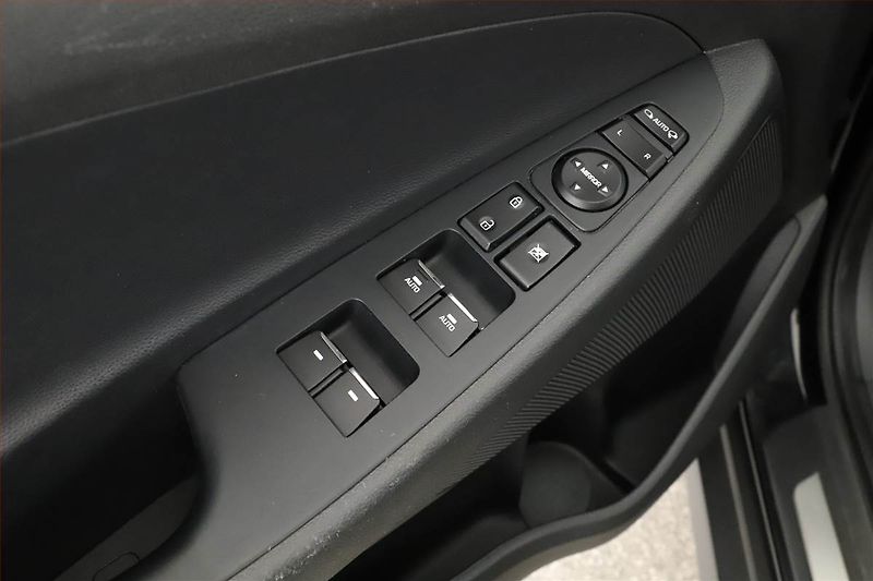 Hyundai Tucson (2021) N-Line 1.6 CRDi - fotka 9 z 15