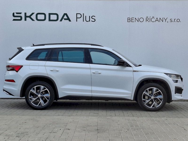Škoda Kodiaq (2024) SportLine Exclusive DSG 4x4 2, - fotka 12 z 35