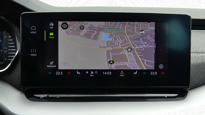 Škoda Octavia Combi 2,0 TDI Style 4x4 DSG 11 - fotka 15 z 25