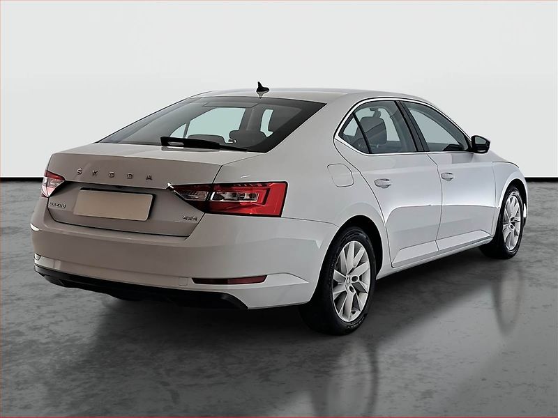 Škoda Superb (2022) Style 2.0 TDI - fotka 5 z 19