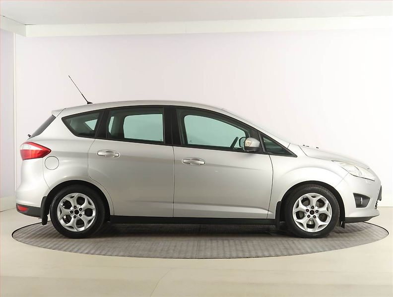 Ford C-MAX (2012) 1.6 16V, Park. senzory - fotka 6 z 20