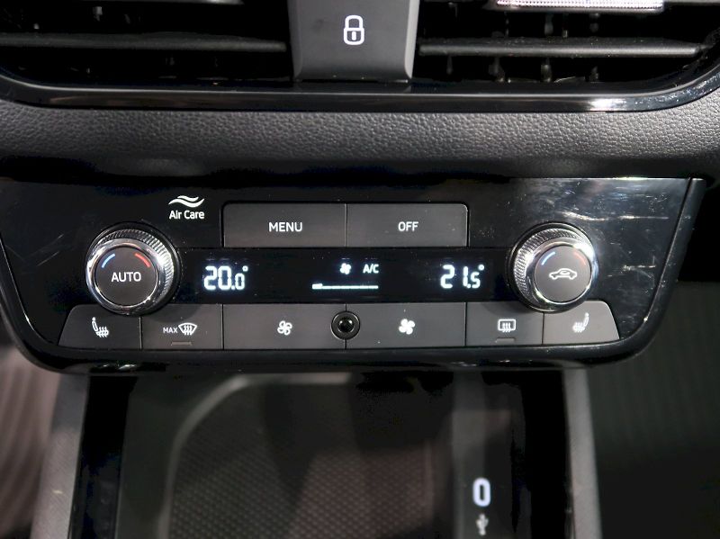 Škoda Scala (2024) SELECTION 1.0TSI 85KW - fotka 29 z 38