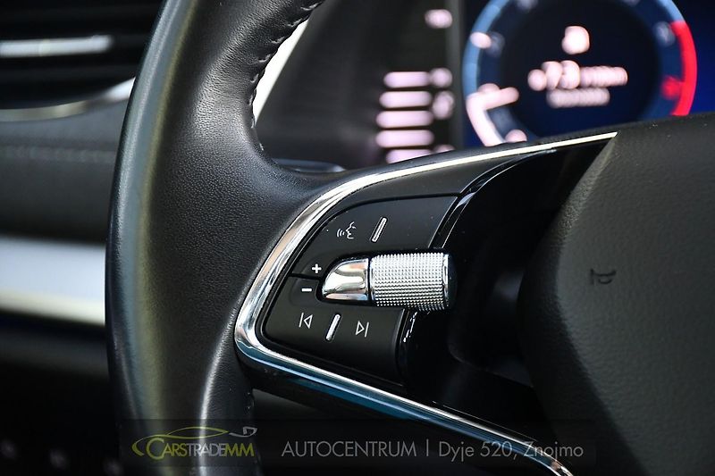 Škoda Octavia 1.5TSi STYLE LED TAŽNÉ ČR 1M - fotka 27 z 51
