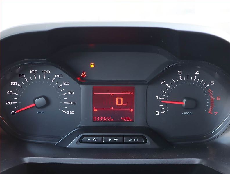 Peugeot Partner (2022) PureTech 110, SR, 1Maj, DPH - fotka 10 z 14