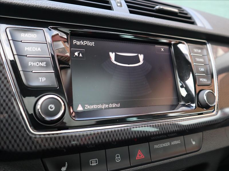 Škoda Fabia 1,2 TSI 81kW Monte Carlo DSG - fotka 22 z 37