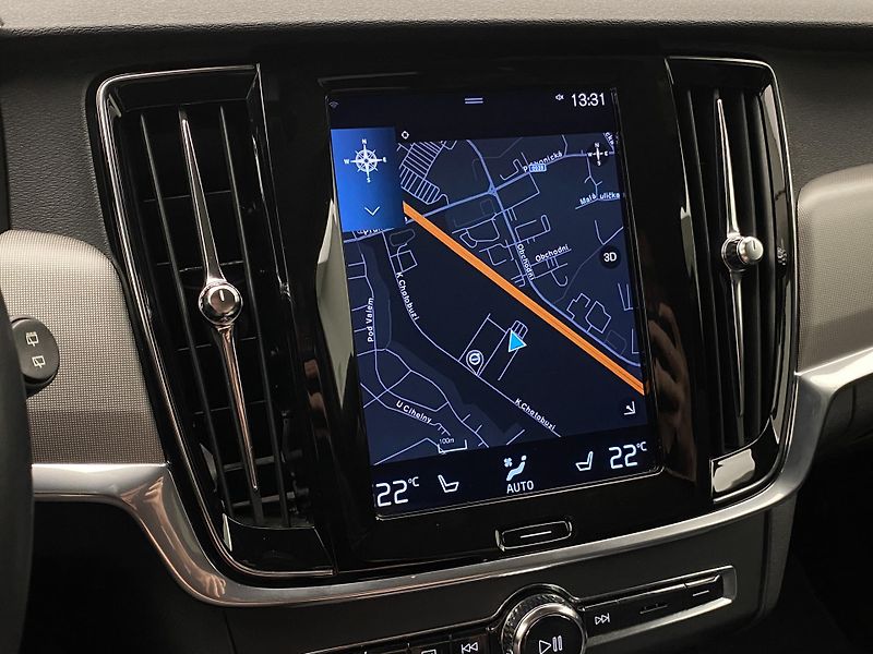 Volvo V90 B4 MOMENTUM AUT  - fotka 7 z 45