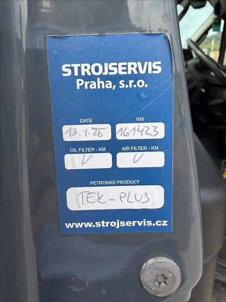 Iveco Daily 3,0 35S18HA8 PLACHTA 10 PALETA - fotka 35 z 37